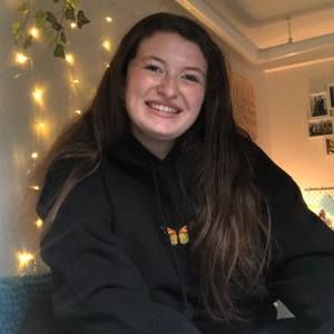 Meet your Posher, Kelsie